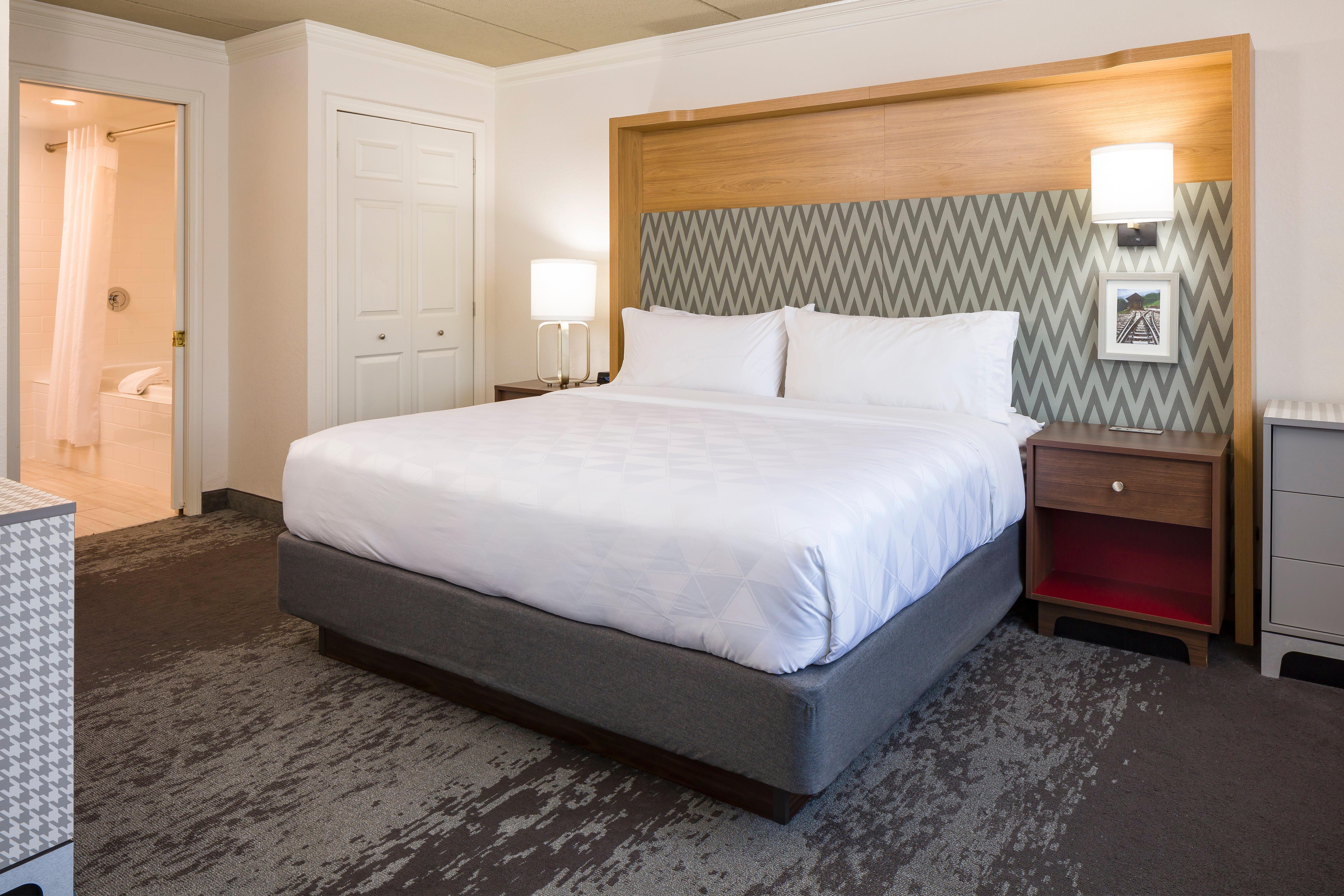 Holiday Inn Salem By Ihg Экстерьер фото