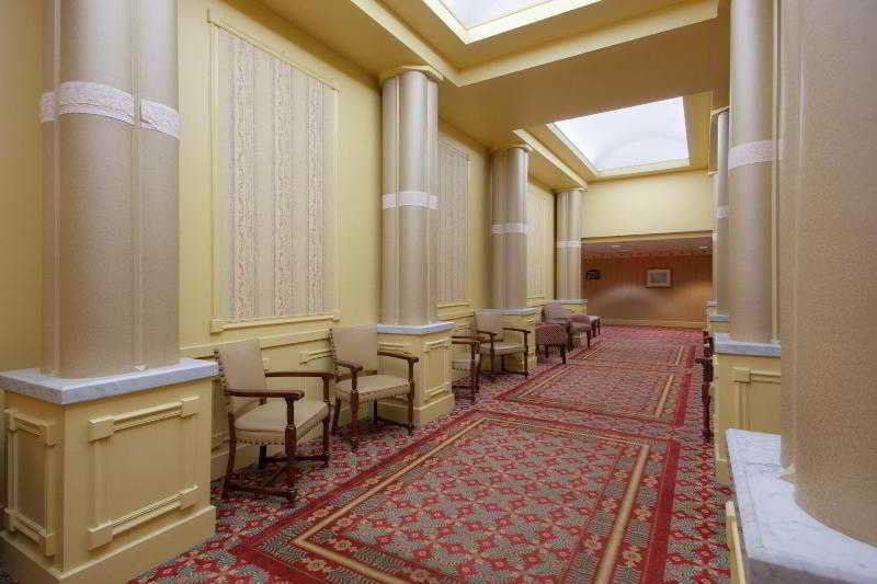 Holiday Inn Salem By Ihg Экстерьер фото