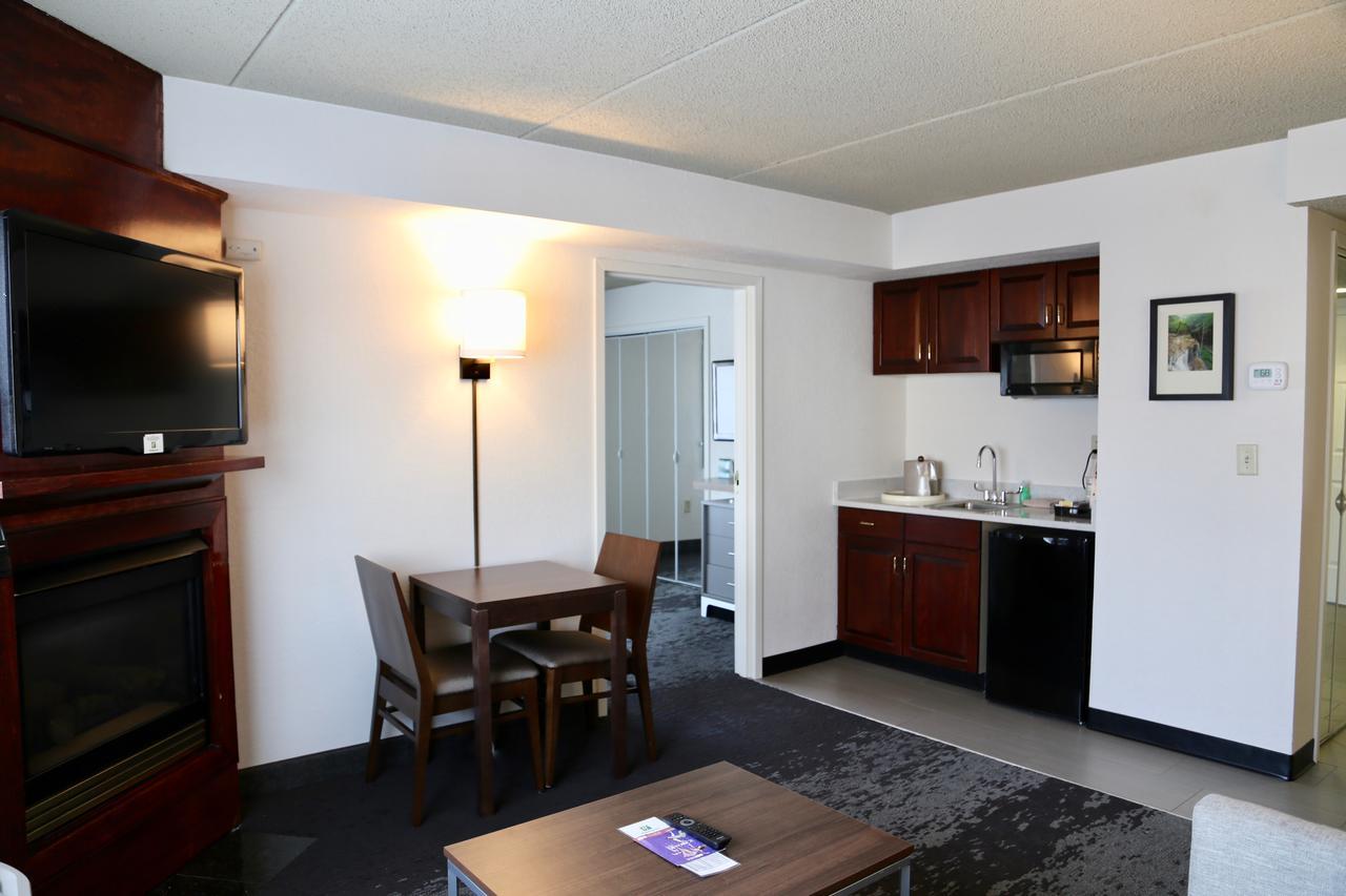 Holiday Inn Salem By Ihg Экстерьер фото