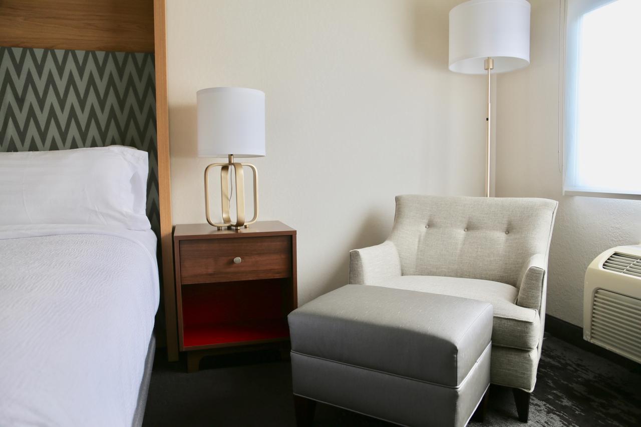 Holiday Inn Salem By Ihg Экстерьер фото