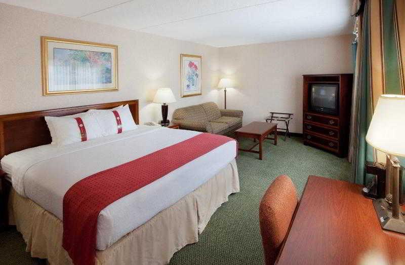 Holiday Inn Salem By Ihg Экстерьер фото